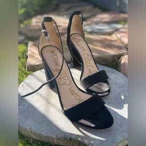 Sam Edelman Yaro block heel sandal black suede size 8.5